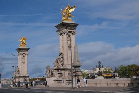 columns and statues on Pont Alexandre III